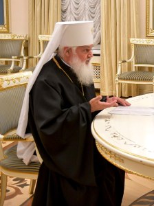 800px-Митрополит_Макарій